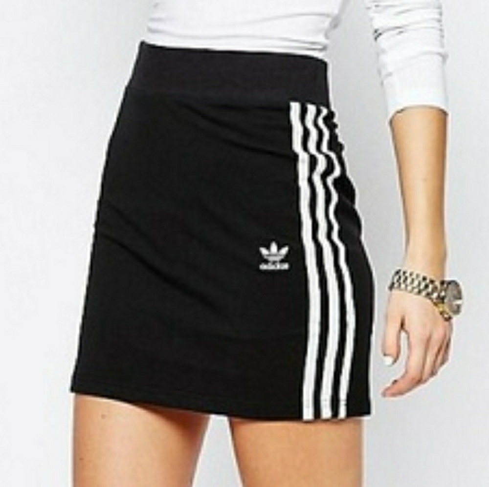 Adidas Skirt (Black, size L)